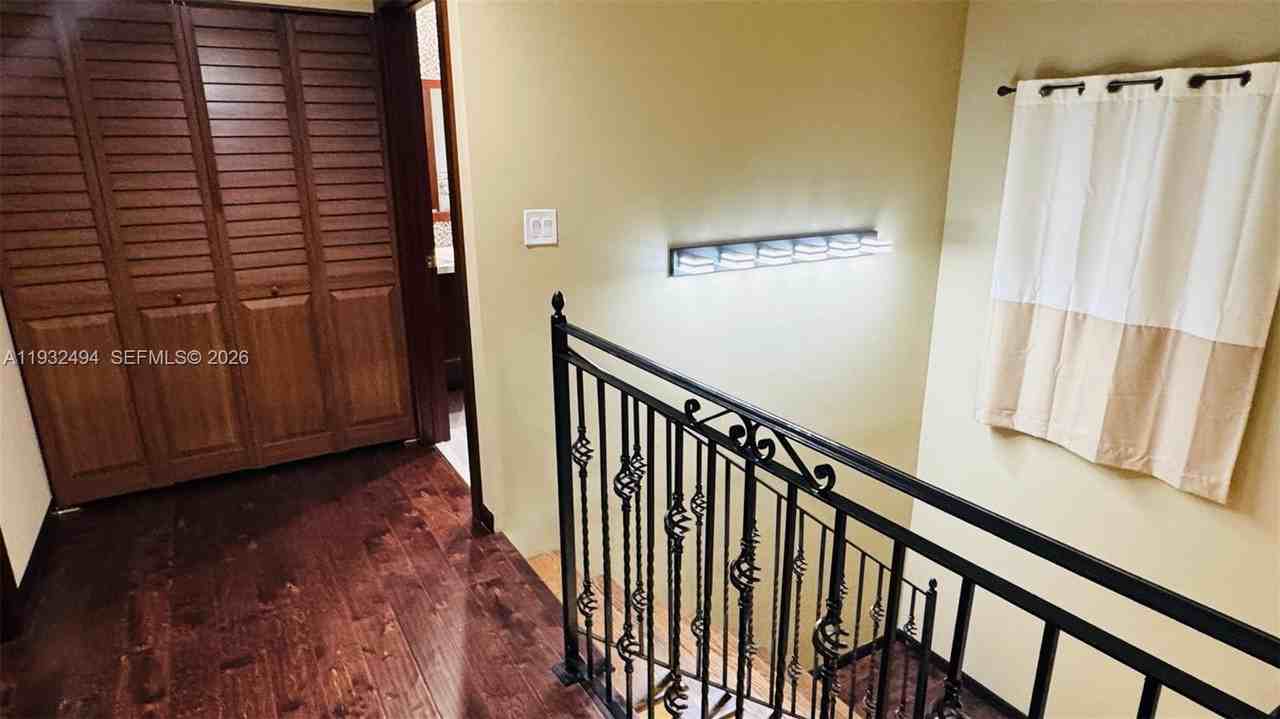 1094 Redwood Street #1094 - Photo 7 of 41