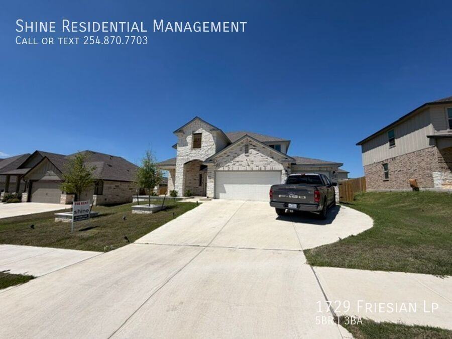 1729 Friesian Loop - Photo 2 of 50