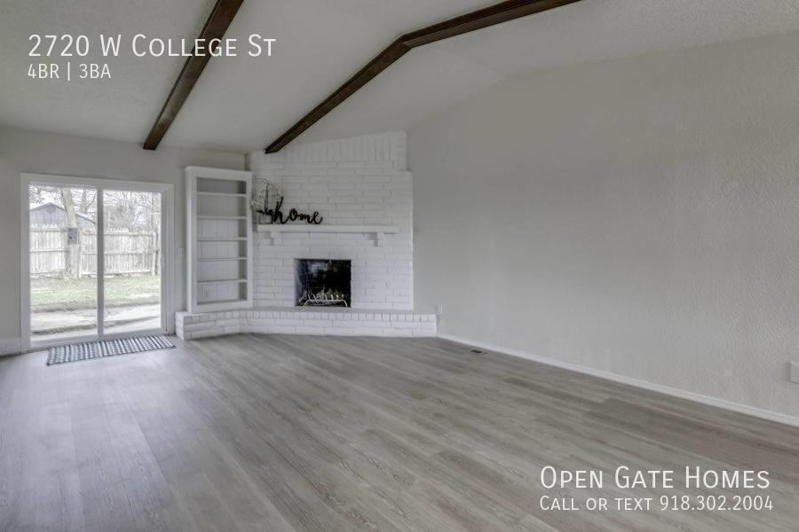 2720 W College St - Photo 7 of 31