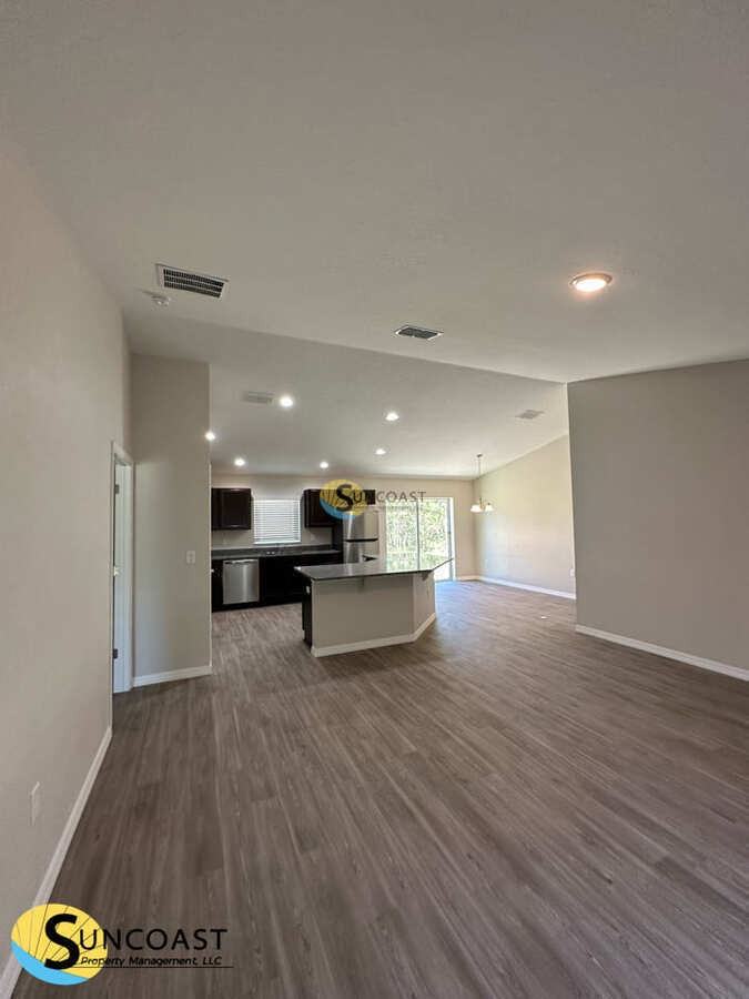 8009 N Primrose Dr - Photo 5 of 25