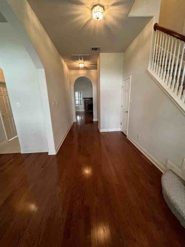 6126 Hartson - Photo 7 of 14