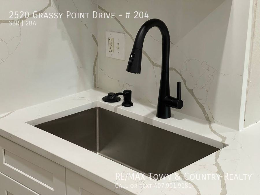 2520 Grassy Point Dr #204 - Photo 7 of 36