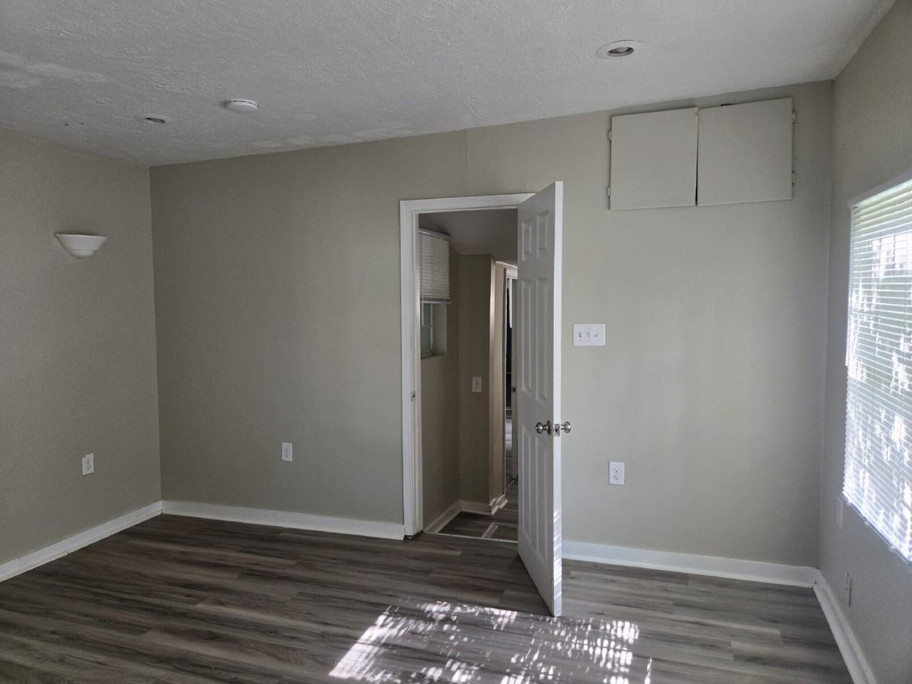 451 N 25th St - Photo 6 of 19