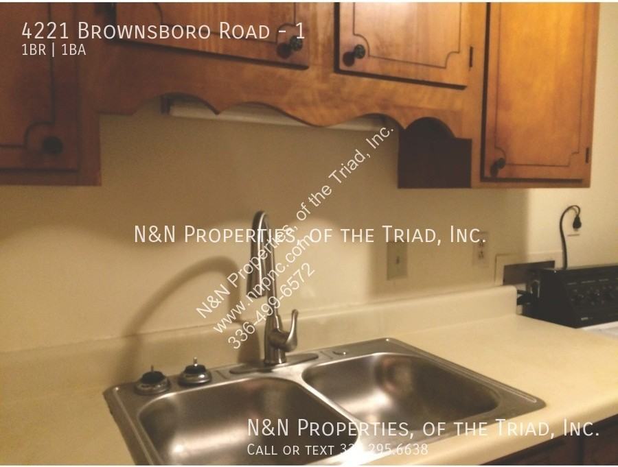 4221 Brownsboro Rd #1 - Photo 3 of 25