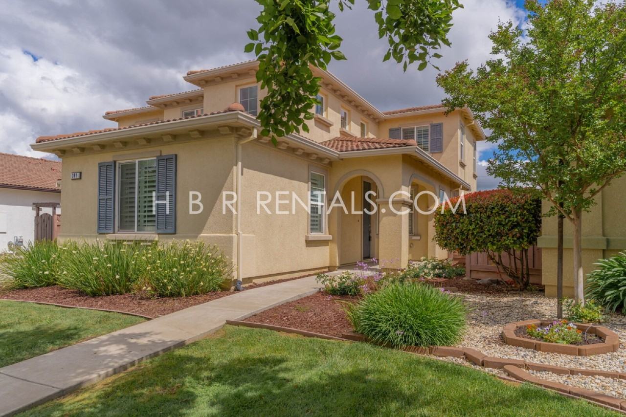 381 W Miramonte Dr - Photo 2 of 44