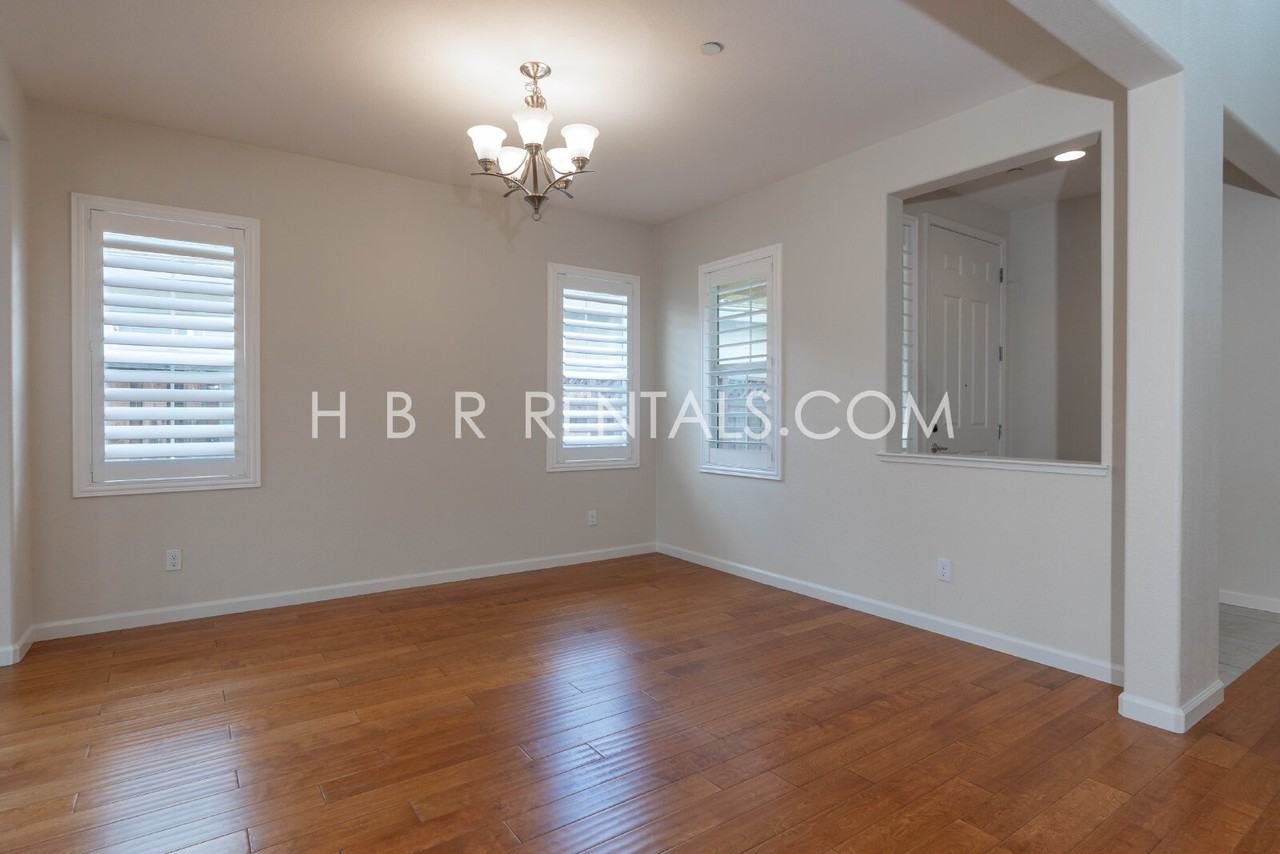 381 W Miramonte Dr - Photo 6 of 44