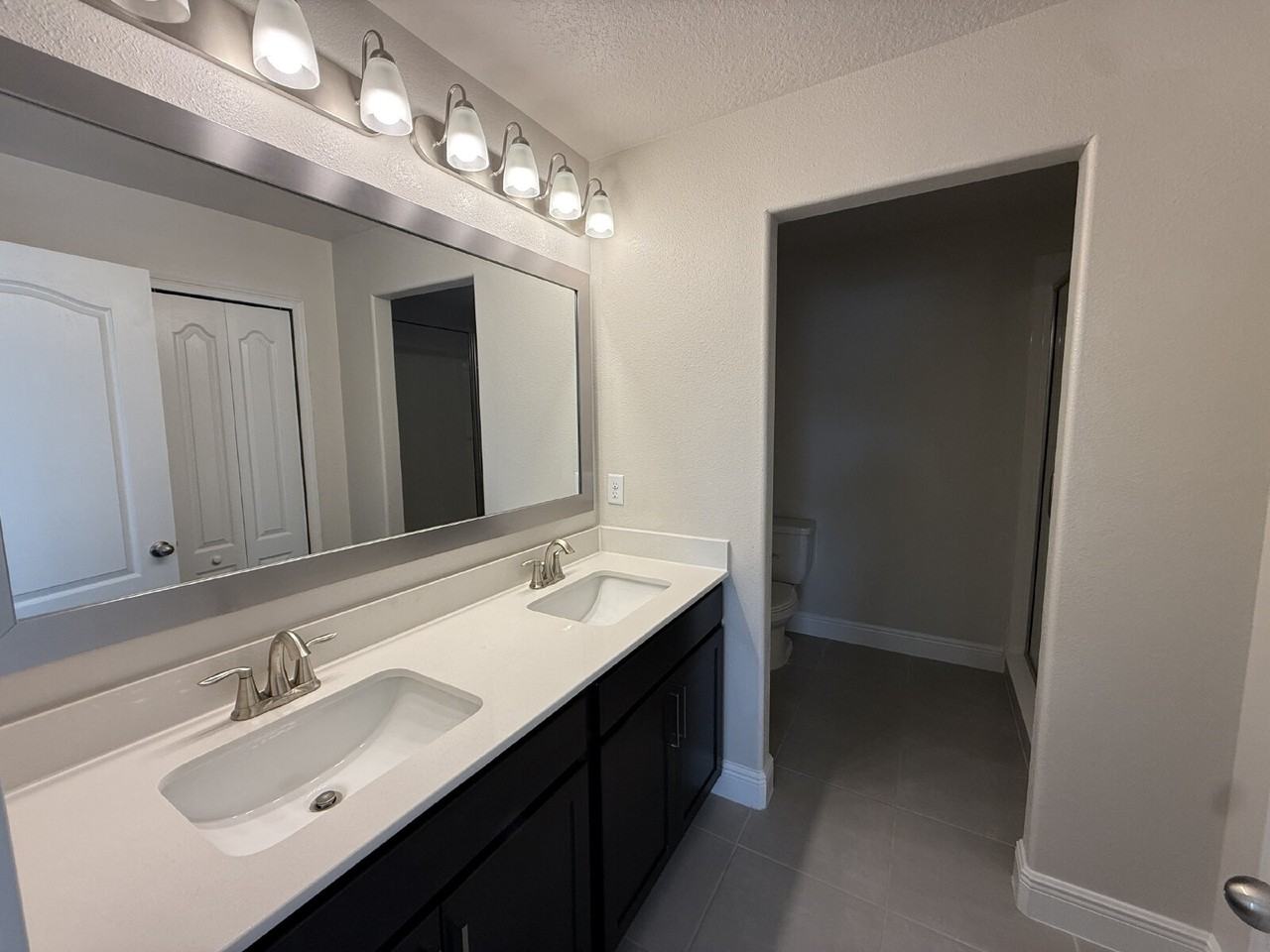 139 Angela'S Ave - Photo 7 of 14