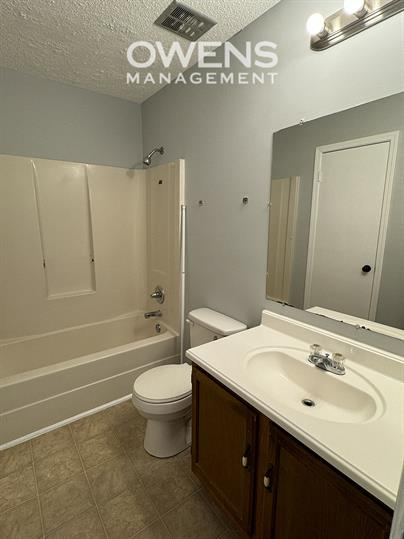 3767 Oakwood Hills Dr - Photo 7 of 9