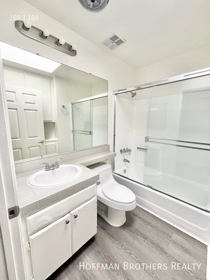 3462 Mentone Ave #104 - Photo 3 of 3