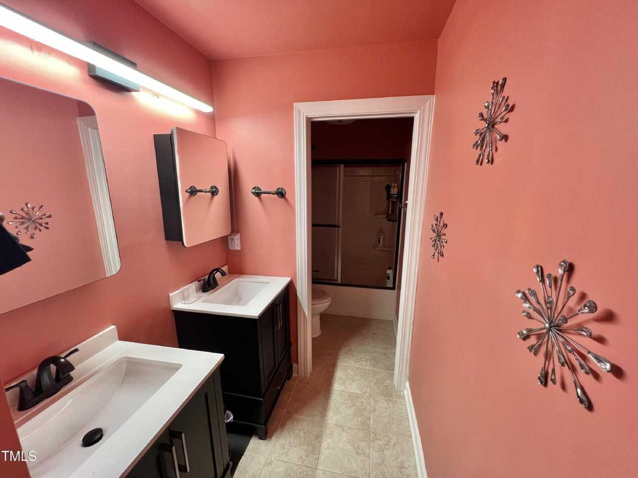 3441 S Beaver Ln - Photo 7 of 21