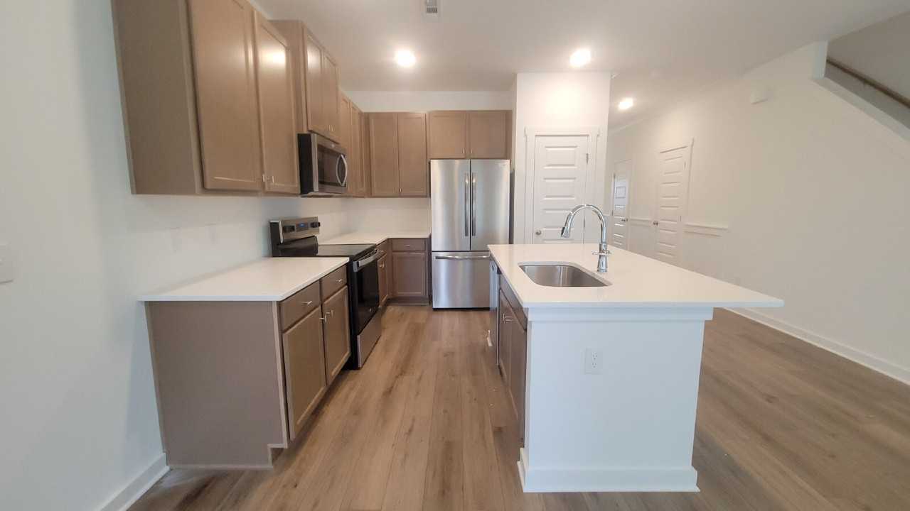 7601 Discovery Point Dr Nw - Photo 6 of 27