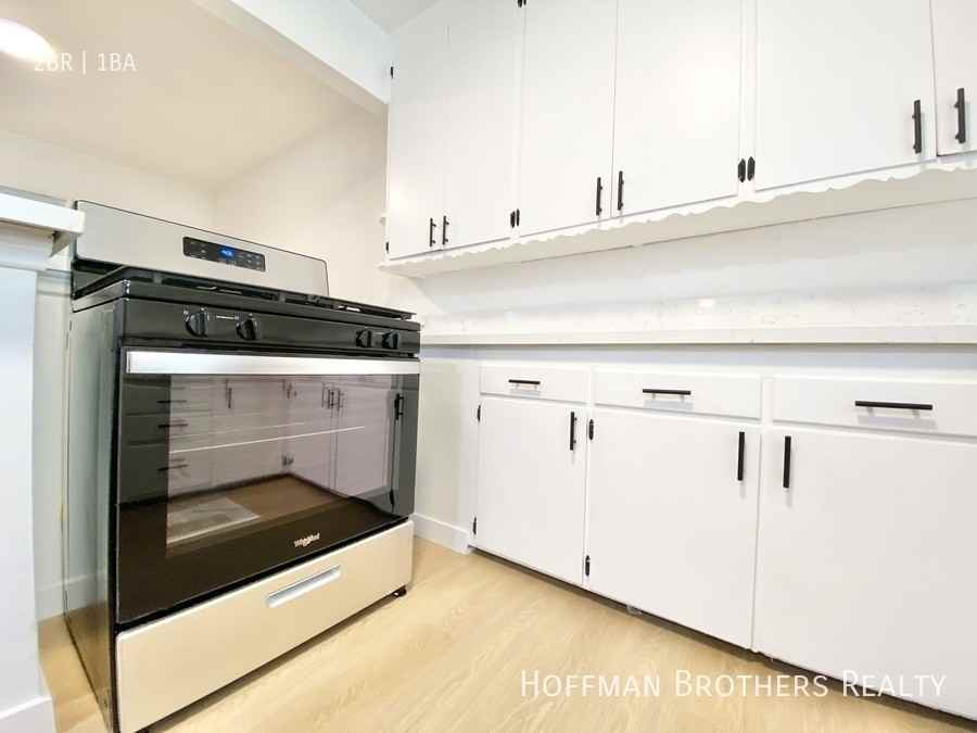 902 Alandele Ave - Photo 4 of 16