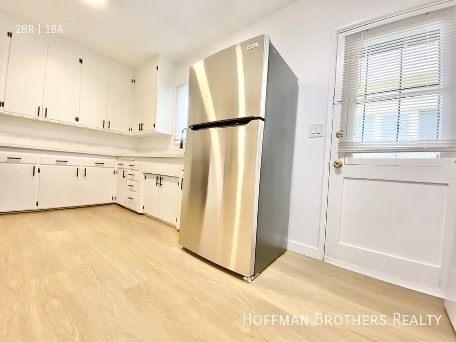 902 Alandele Ave - Photo 5 of 16