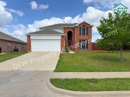featured image of 2805 Crater Lake Ln