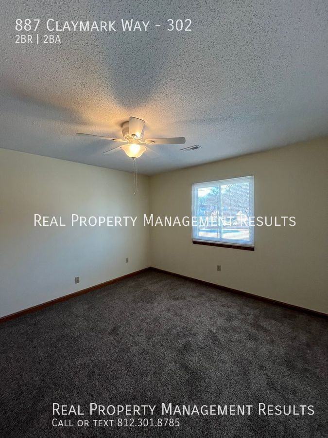 887 Claymark Way #302 - Photo 7 of 14