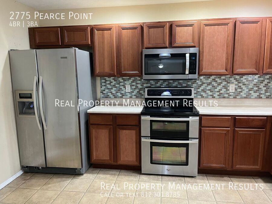 2775 Pearce Pt - Photo 7 of 17