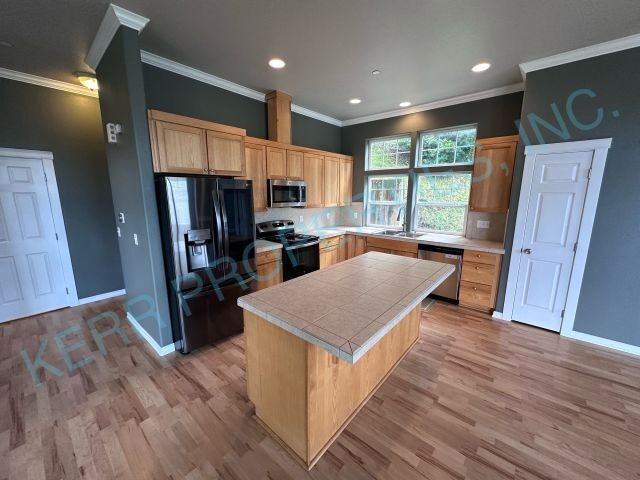 512 Se Espinosa St - Photo 6 of 26