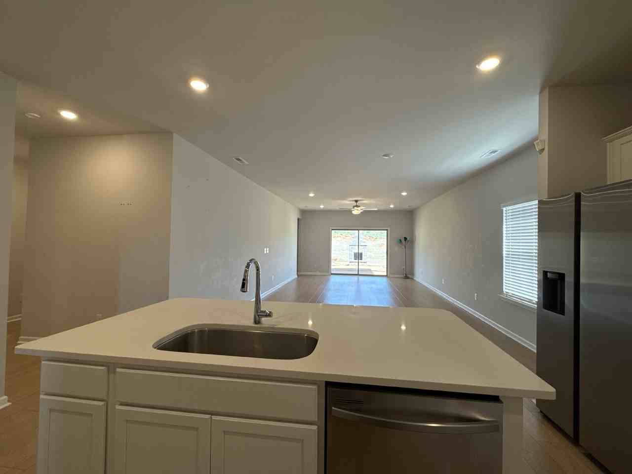 280 Shangrila Way - Photo 5 of 22