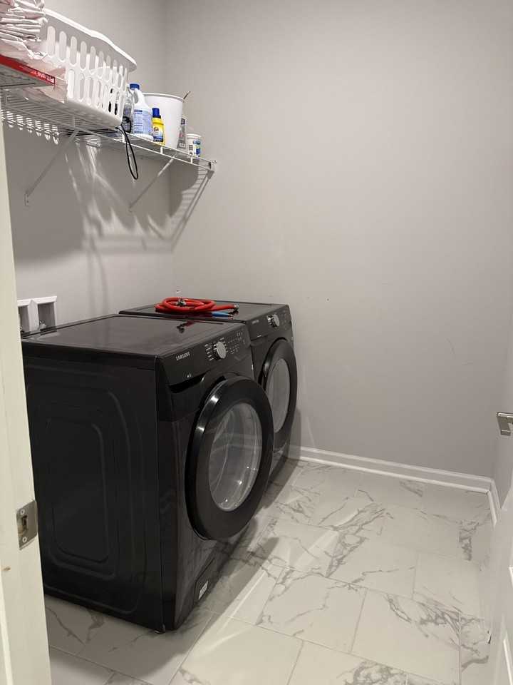 280 Shangrila Way - Photo 7 of 22