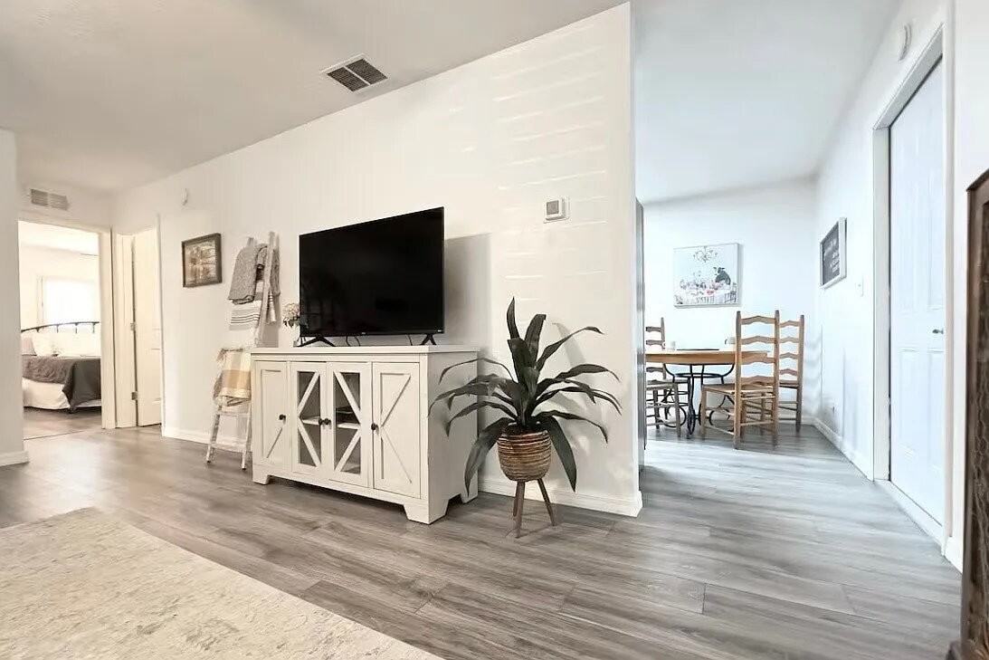 6500 Sw 60th Ave - Photo 6 of 14