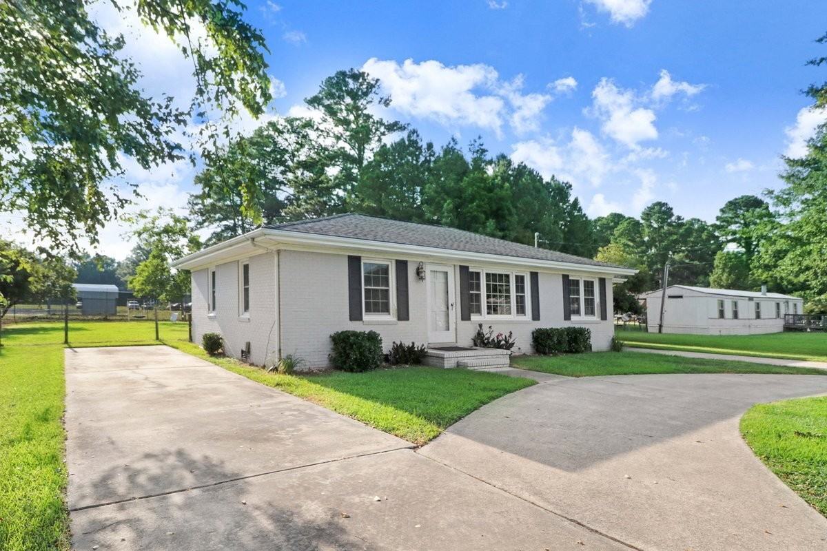 3481 Us Highway 117 N - Photo 2 of 27