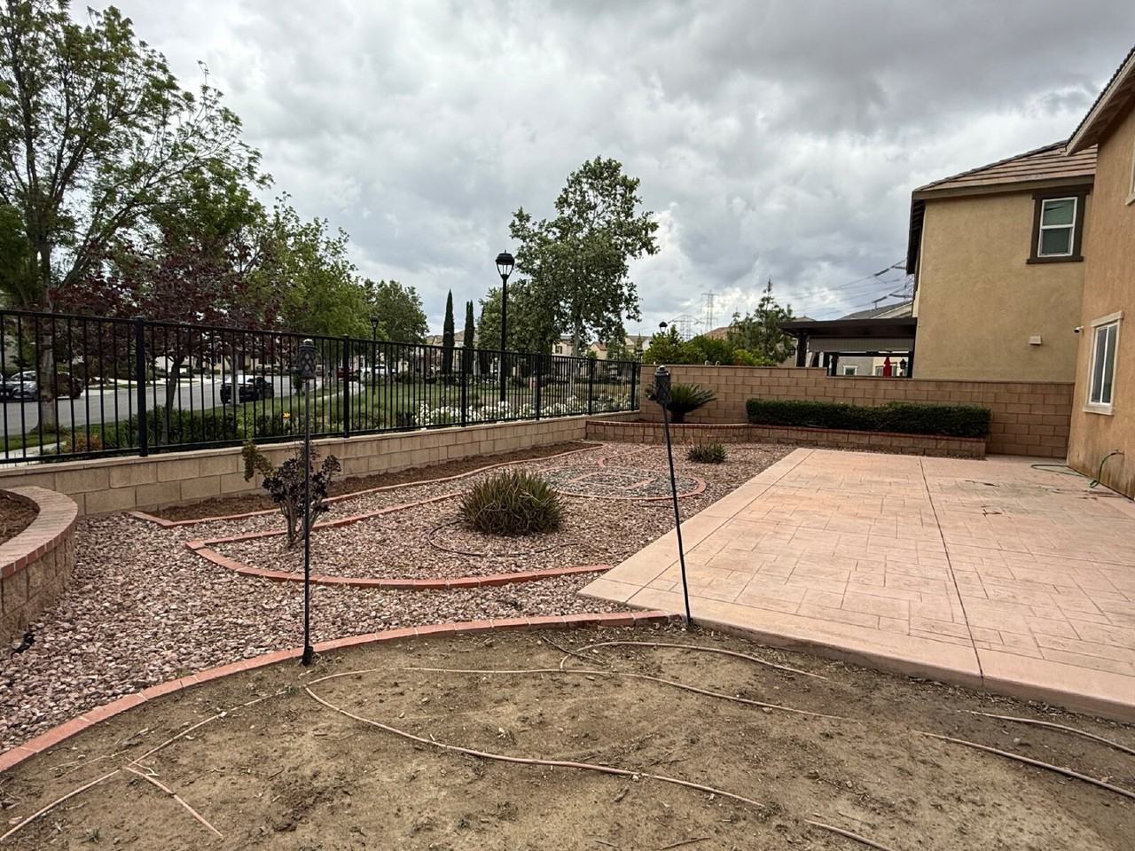 3039 E Arbor Ln - Photo 3 of 15