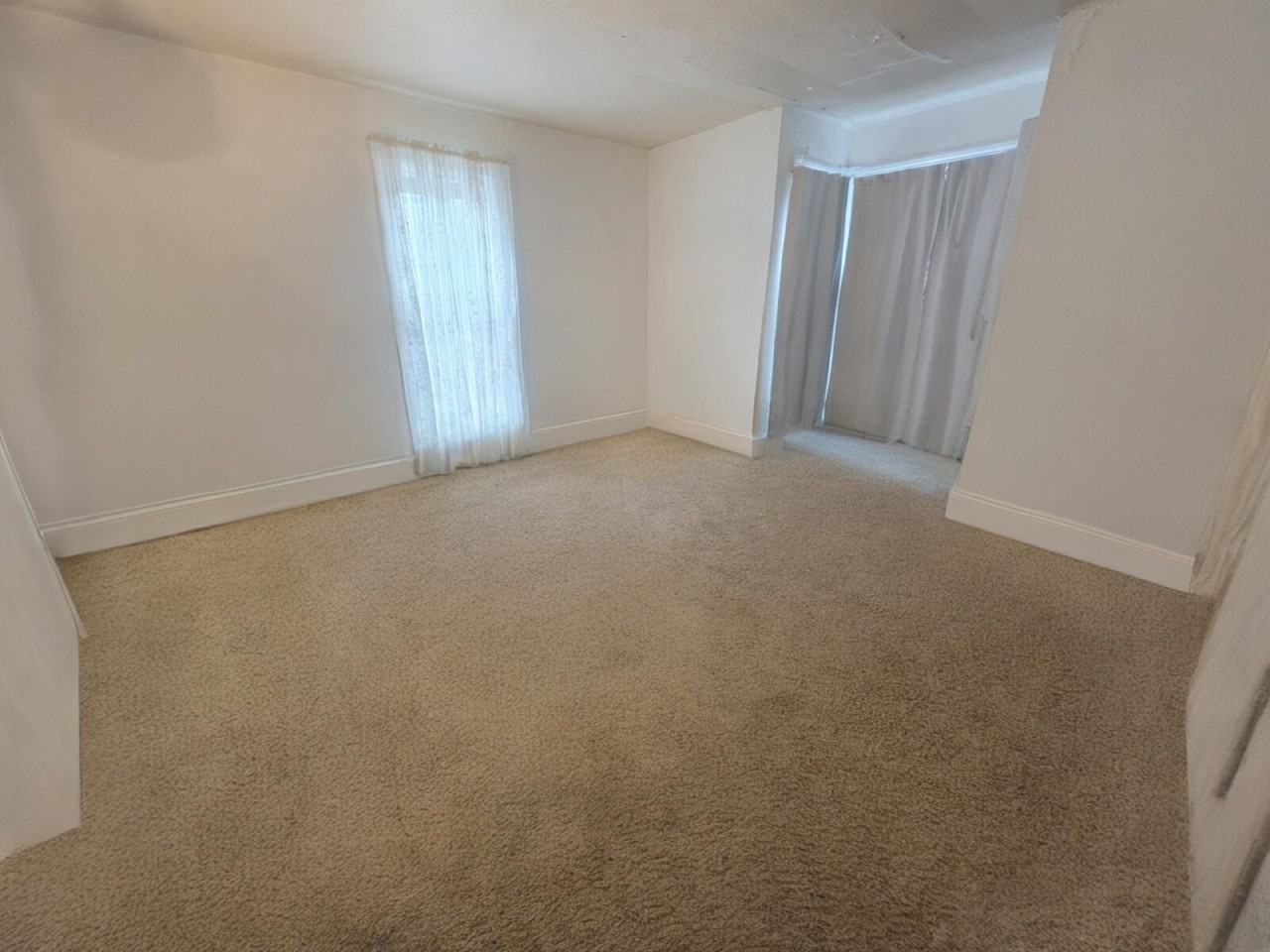 412 Congress St - Photo 6 of 9