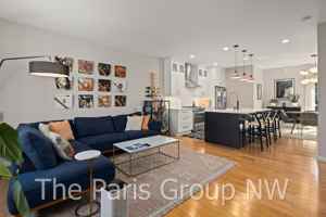 featured image of 927 4th Ave Ne