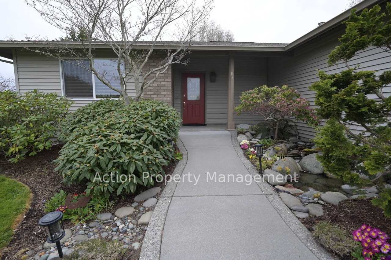 83 Seahawk Dr - Photo 2 of 39