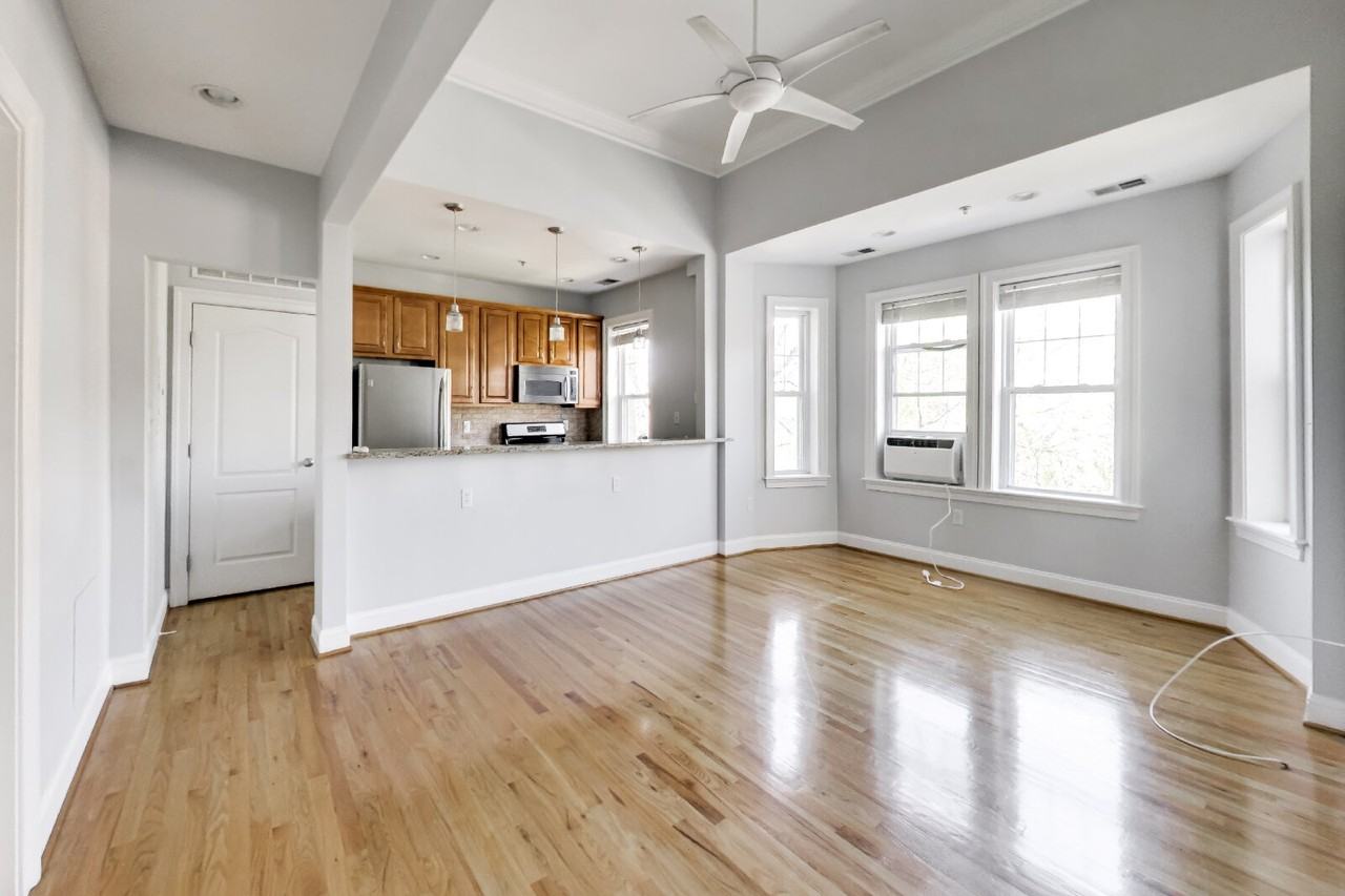 1929 1st St Nw #204 - Photo 2 of 14