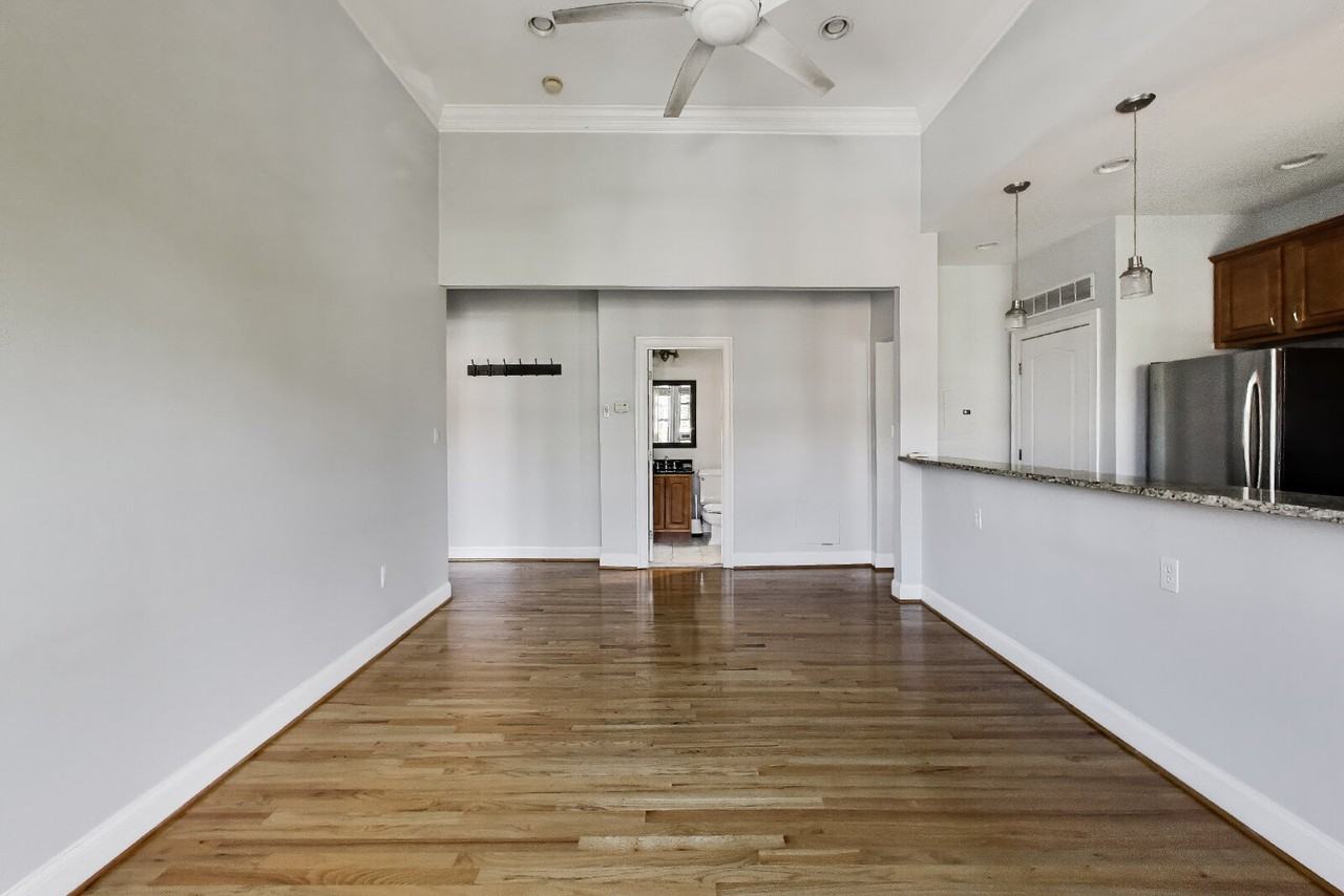 1929 1st St Nw #204 - Photo 5 of 14