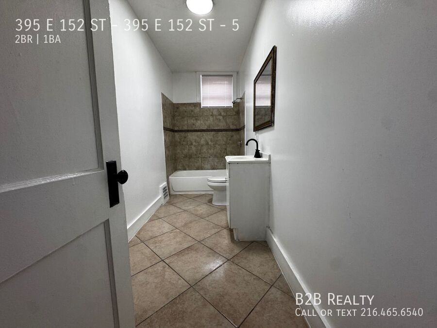 395 E 152 ST - 395 E 152 ST #5 - Photo 3 of 34