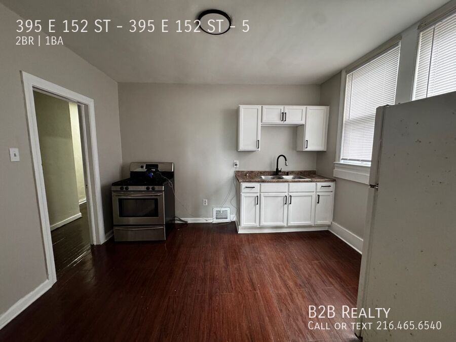 395 E 152 ST - 395 E 152 ST #5 - Photo 7 of 21