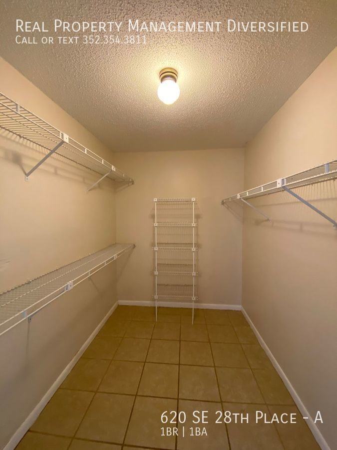 620 Se 28th Pl #A - Photo 5 of 12