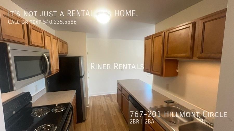 767 Hillmont Cir Apt 201 - Photo 4 of 10