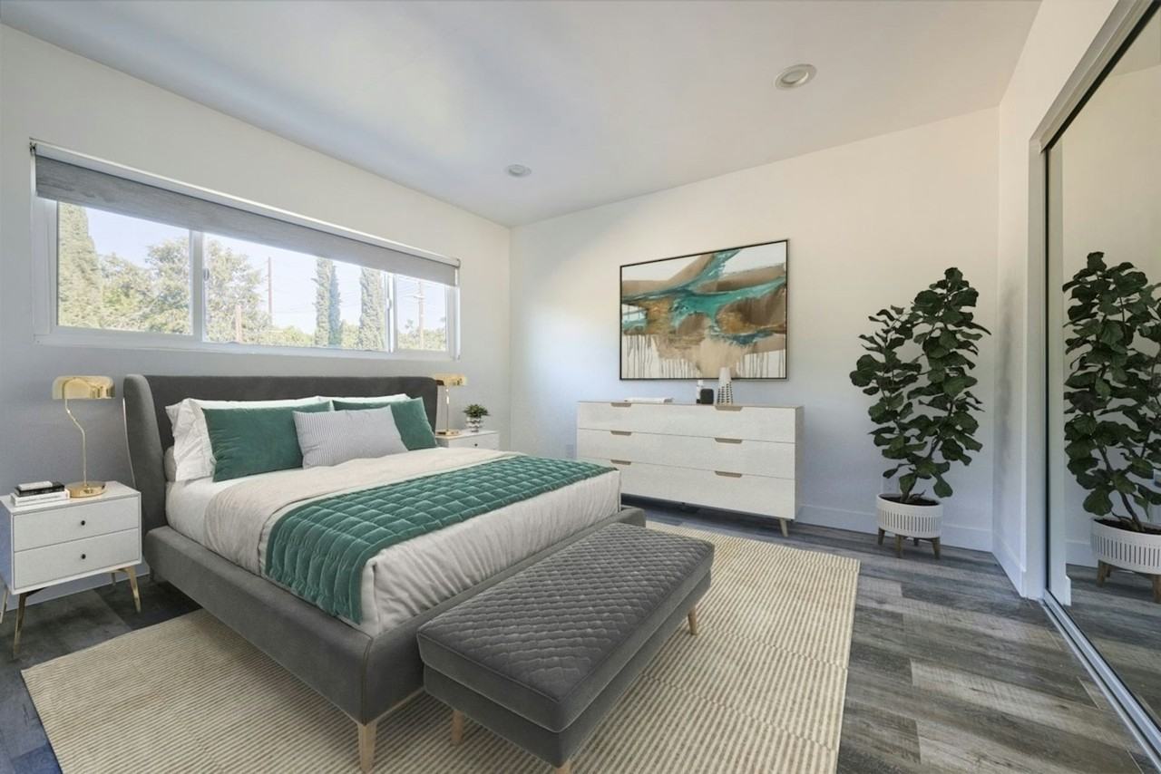 1333 West 36th Place, Unit 3 - Photo 5 of 25