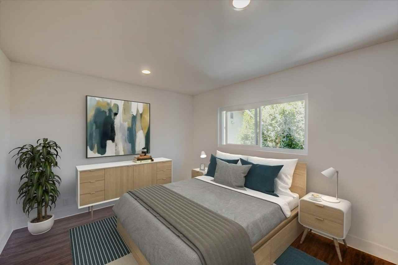 1333 West 36th Place, Unit 3 - Photo 6 of 25