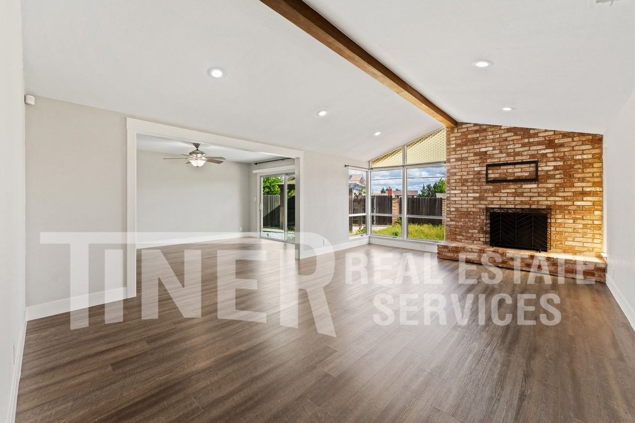 6612 Modesto Dr - Photo 2 of 25