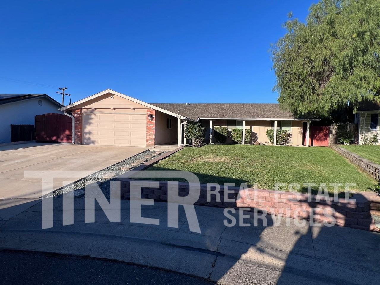 6612 Modesto Dr - Photo 6 of 25