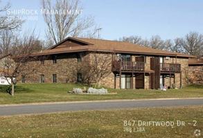 featured image of 847 Driftwood Dr #2