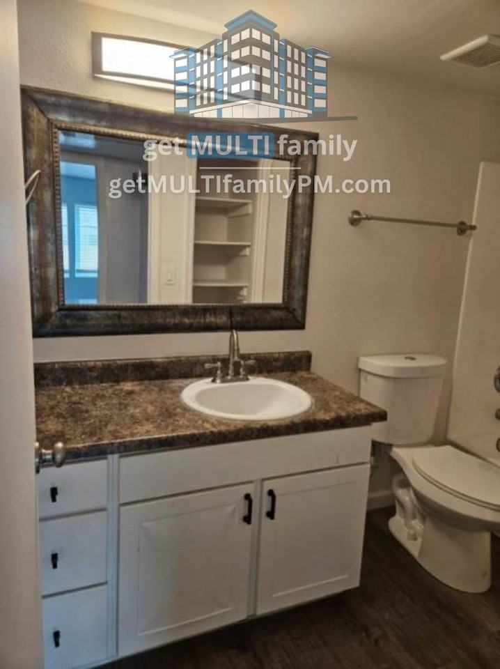 1925 E Hayden Ln #102 - Photo 6 of 9