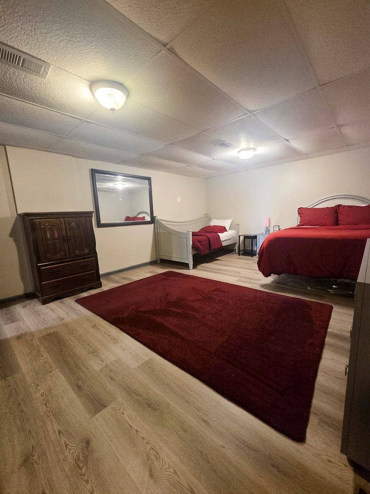 2052 Brook Valley Ct Unit B, Unit B - Photo 4 of 8