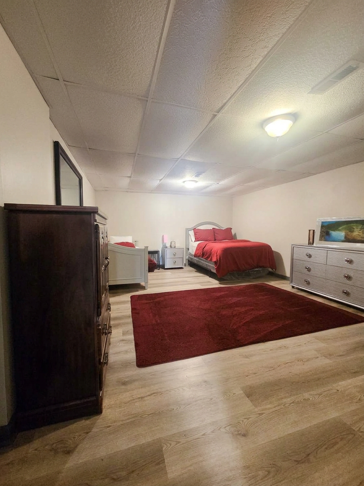 2052 Brook Valley Ct Unit B, Unit B - Photo 5 of 8