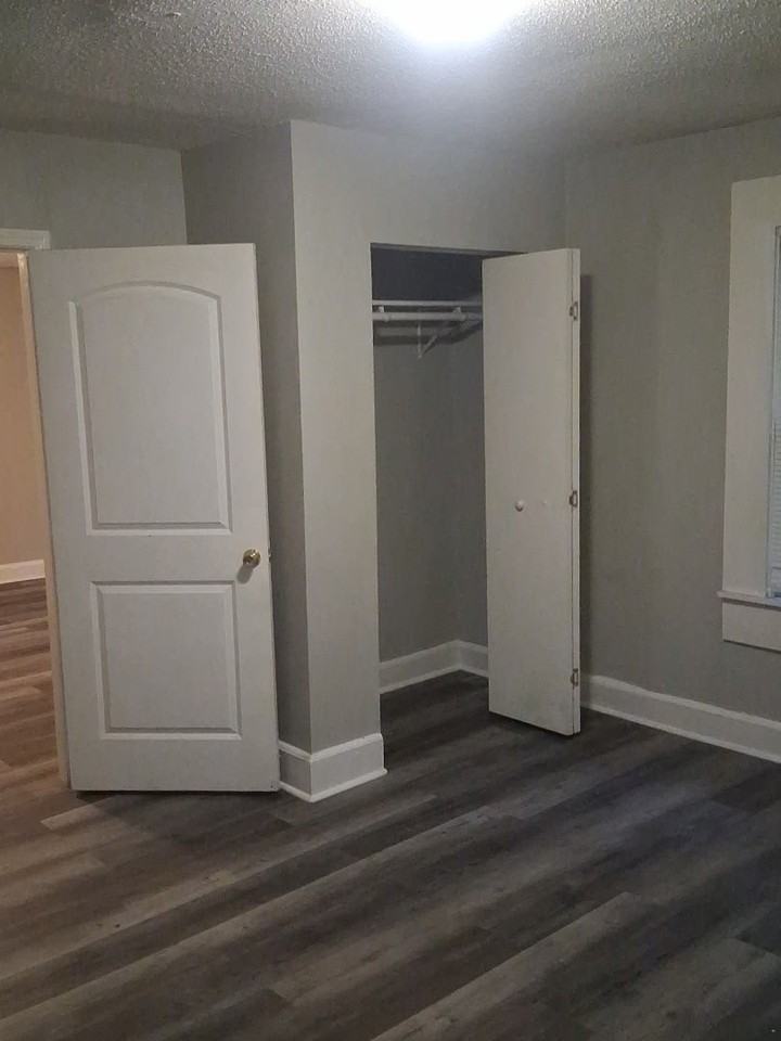 2814 1st Avenue Southwest - Photo 3 of 21