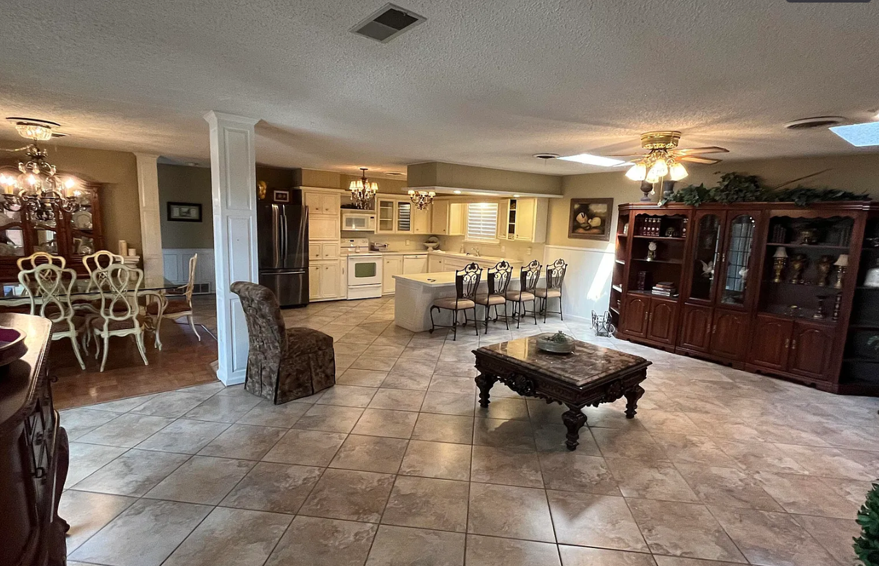 5001 14th Street - Photo 3 of 9