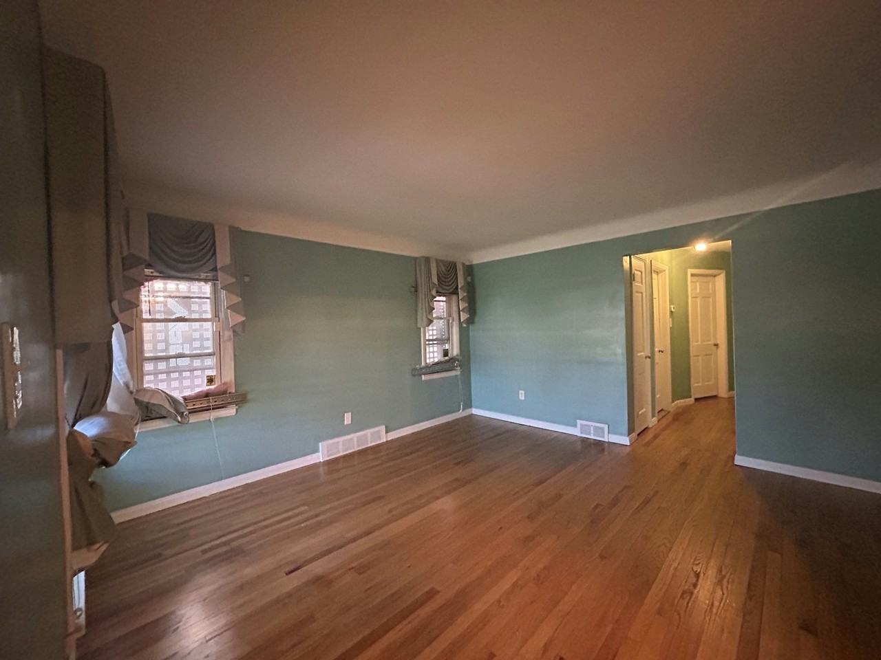 8060 House Street - Photo 4 of 39