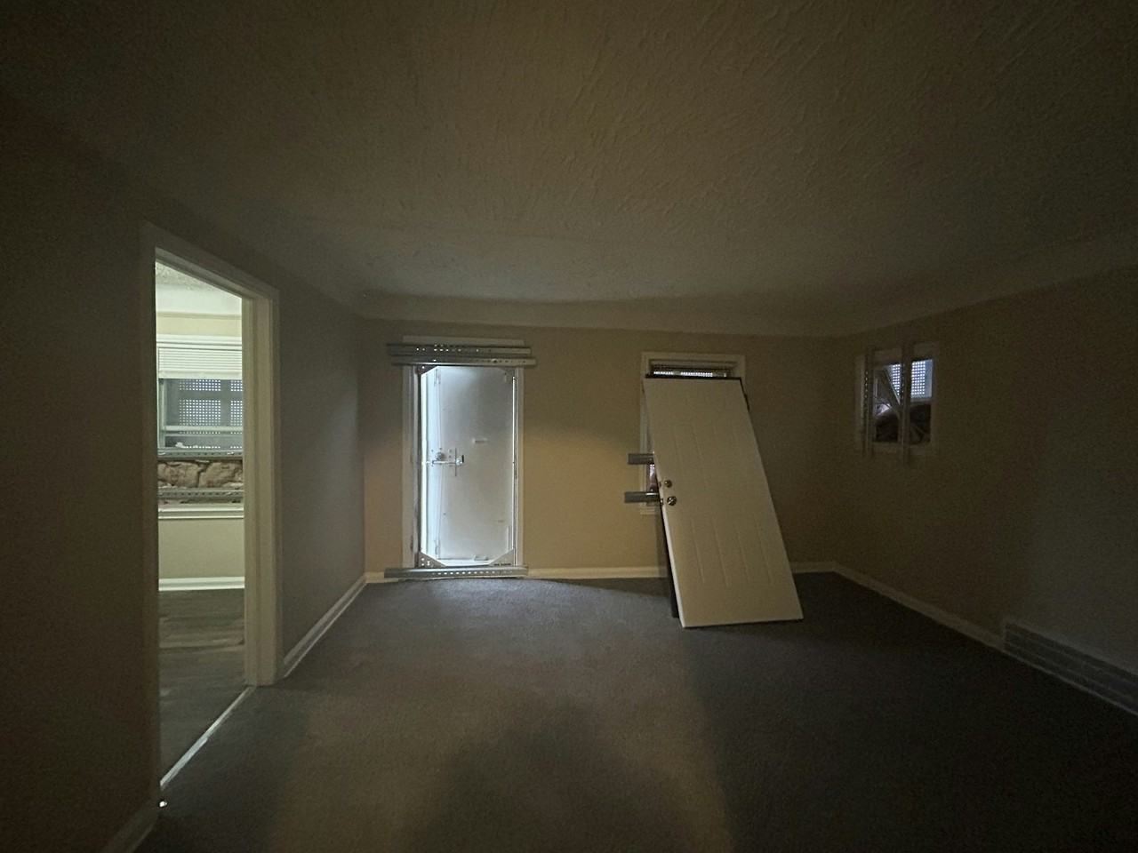 16824 Rutherford Street - Photo 7 of 20