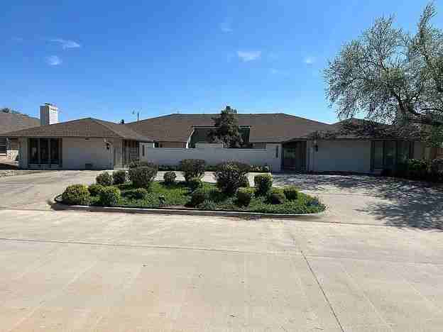 1508 Glenbrook Drive, Unit 1508 Glenbrook Drive - Photo 3 of 27