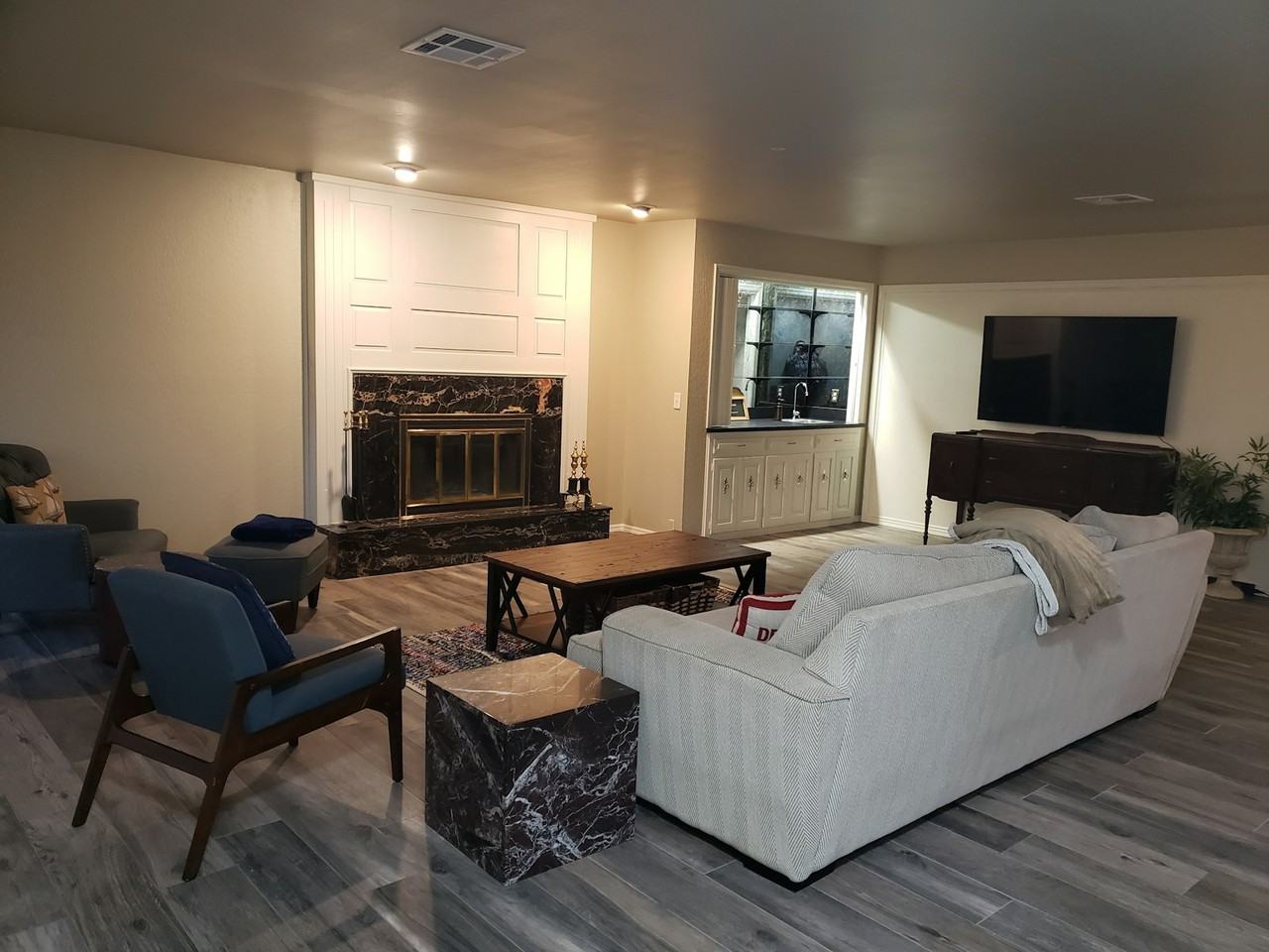 1508 Glenbrook Drive, Unit 1508 Glenbrook Drive - Photo 6 of 27