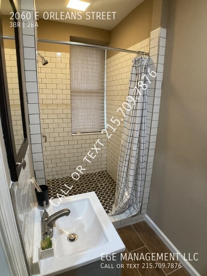 2060 E Orleans St - Photo 5 of 34